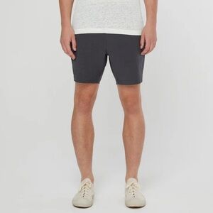 Onia 4-way Stretch Versatility Shorts 34 Navy Water Resistant Casual Preppy